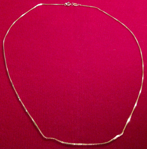 Gold Electroplated Sterling Silver Box19 Chain